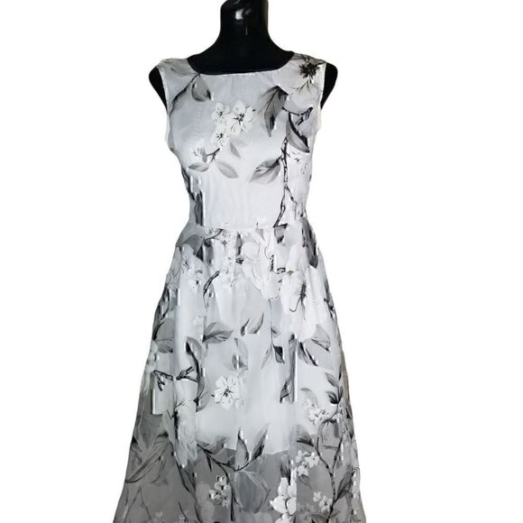 Floral 1/2 Sheer Sleeveless Maxi Long Dress NEW - Picture 6 of 9